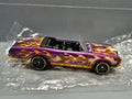 Hot Wheels 2010 easter speedsters egg '67 Pontiac GTO  (NP06)
