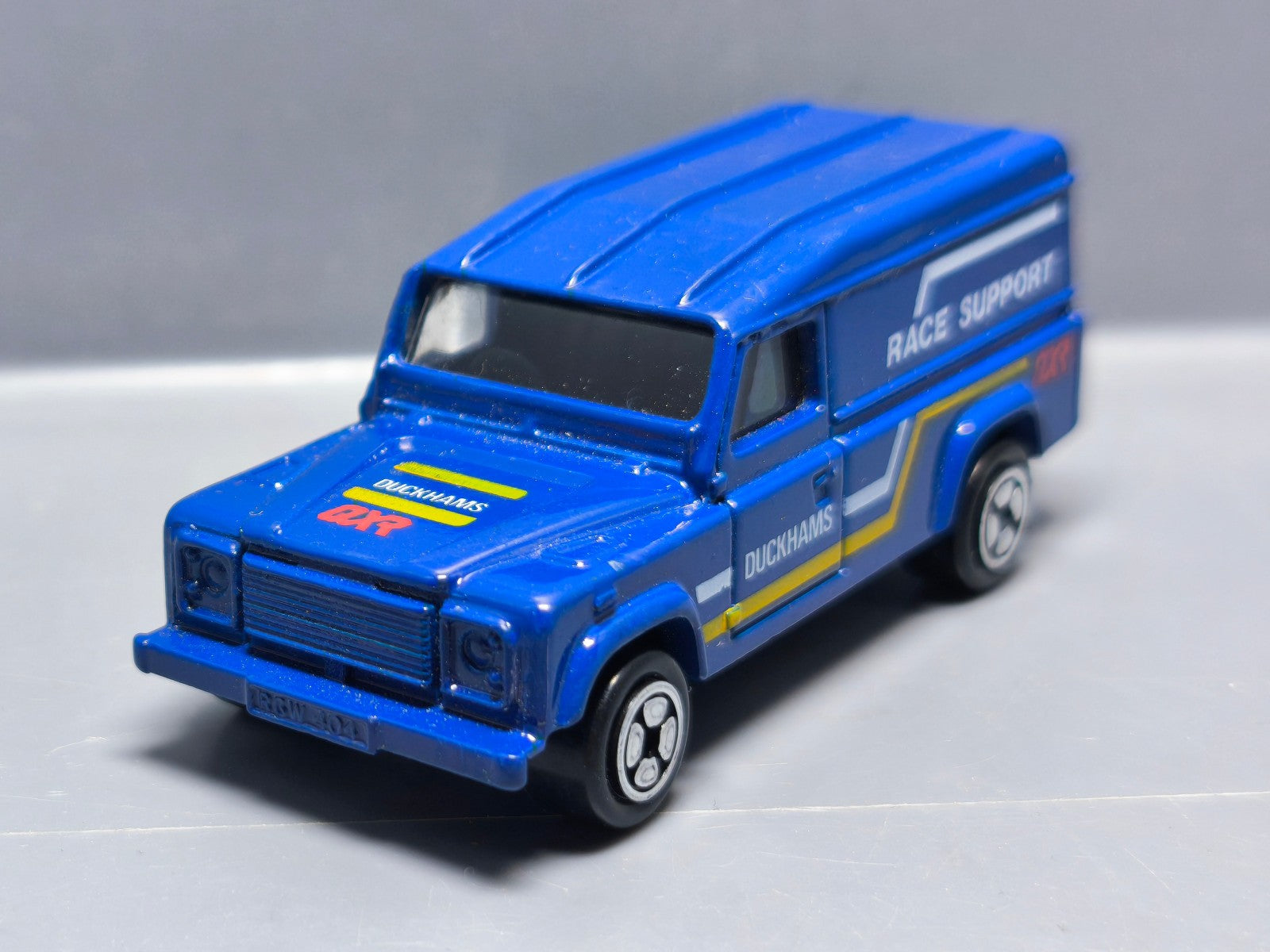 Corgi Land rover duckhams    (A09)