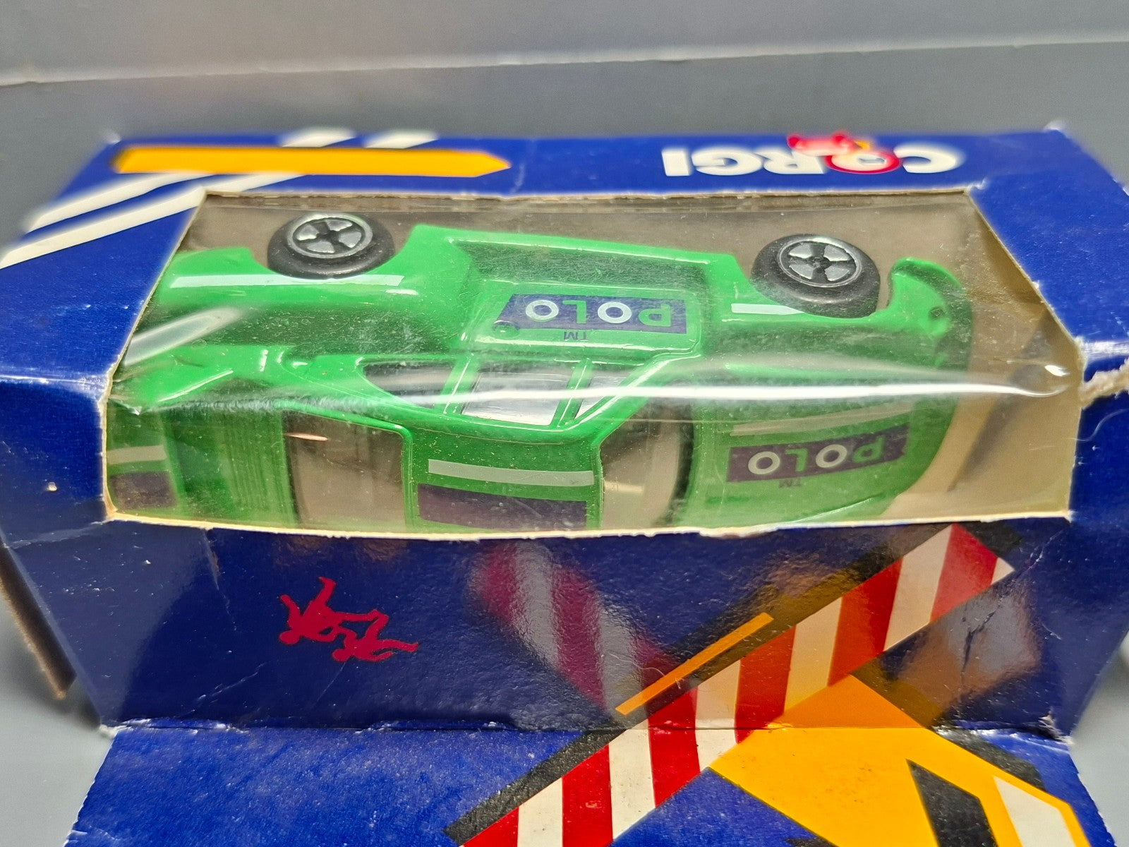 Corgi Porsche 935 polo boite et bulle abimées  (NP14)