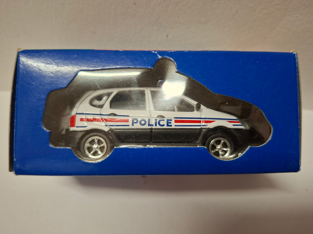 Universal hobbies 1/64 Renault toys Scénic RX4 police   (NP22)