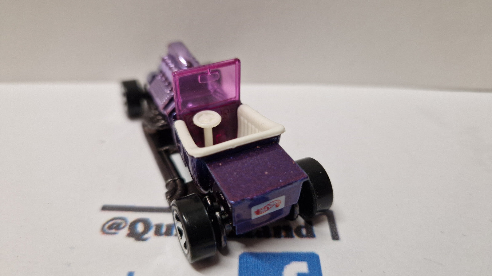 Hot Wheels T-Bucket version moteur violet 1995-313 (A28)
