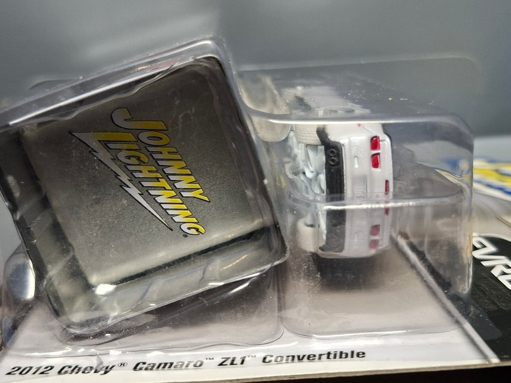 Johnny  Lightning Storage Tin 2012 Chevrolet Camaro ZL1 Convertible Chase (NG57)