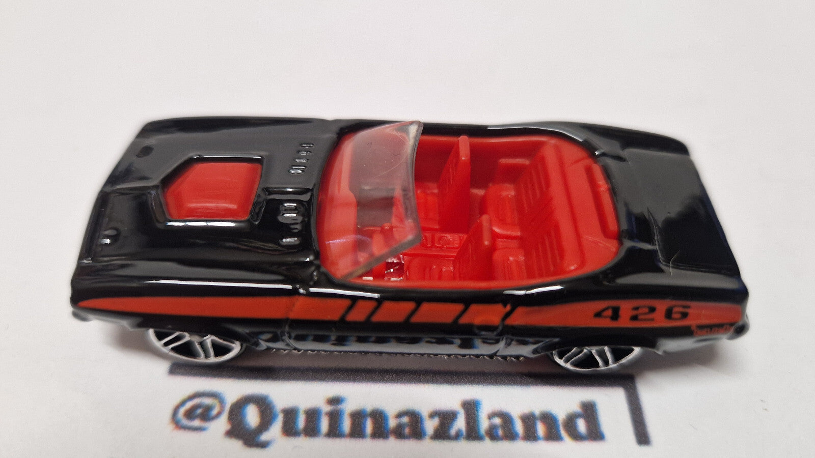 Hot Wheels 2003 decades exclusive target 1970 plymouth barracuda   (A34)