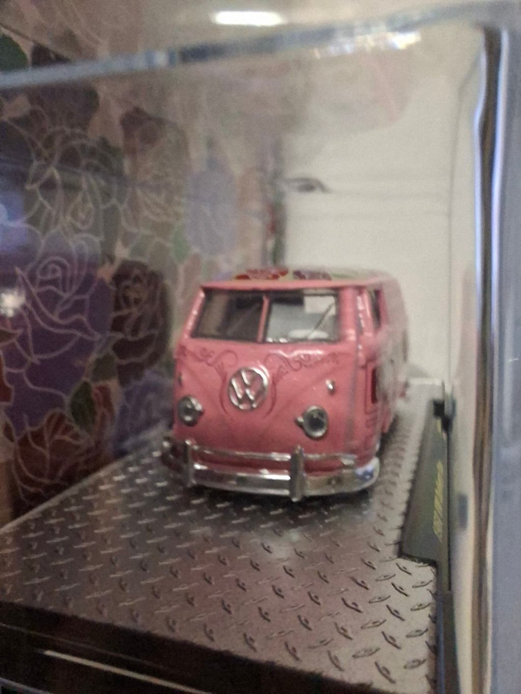 M2 Machines exclusive mijo 1960 Volkswagen Delivery Short Van Lowriders  (NG10)