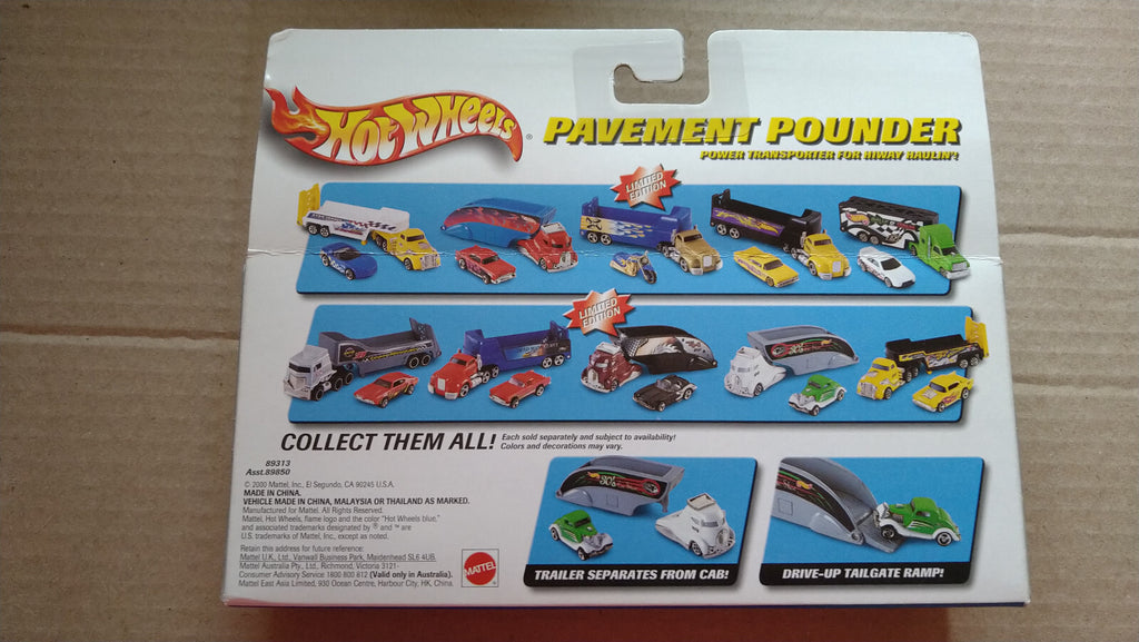 Hot Wheels 2001 pavement pounders  3 window 34  (C7)