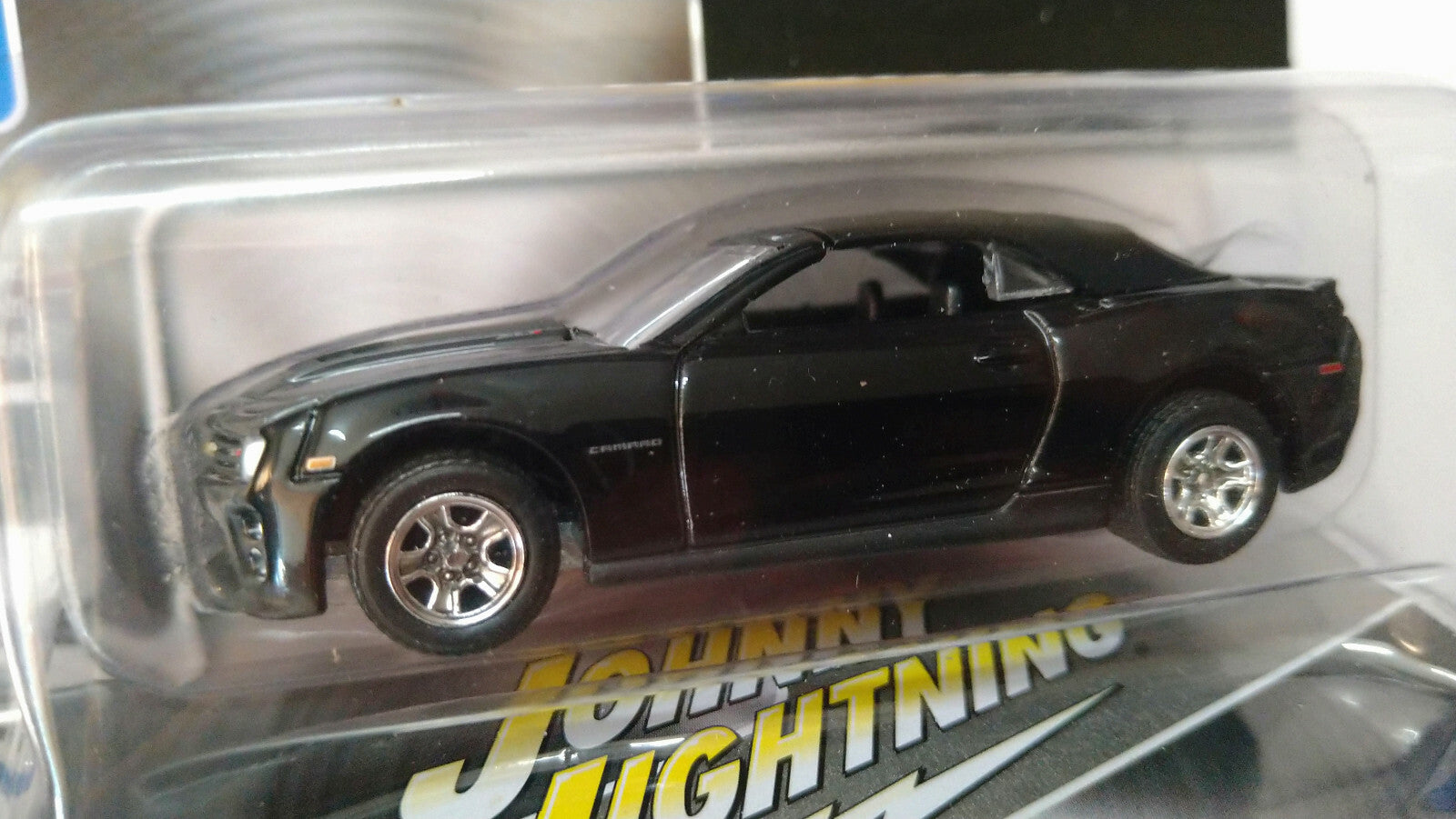 Johnny  Lightning Storage Tin 2012 Chevrolet Camaro ZL1 Convertible  (NG02)