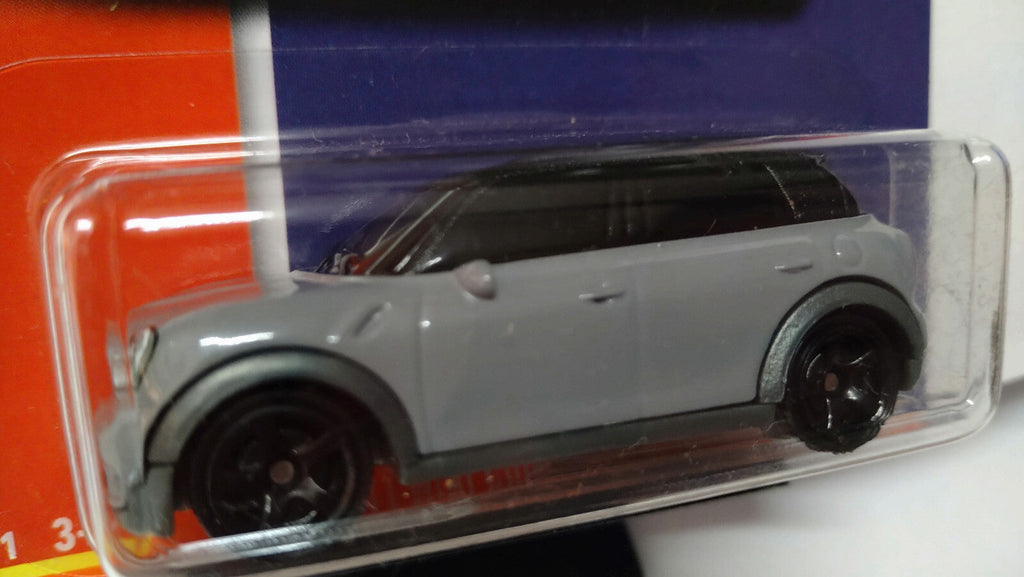 Matchbox série Global 2011 mini countryman (NP48)