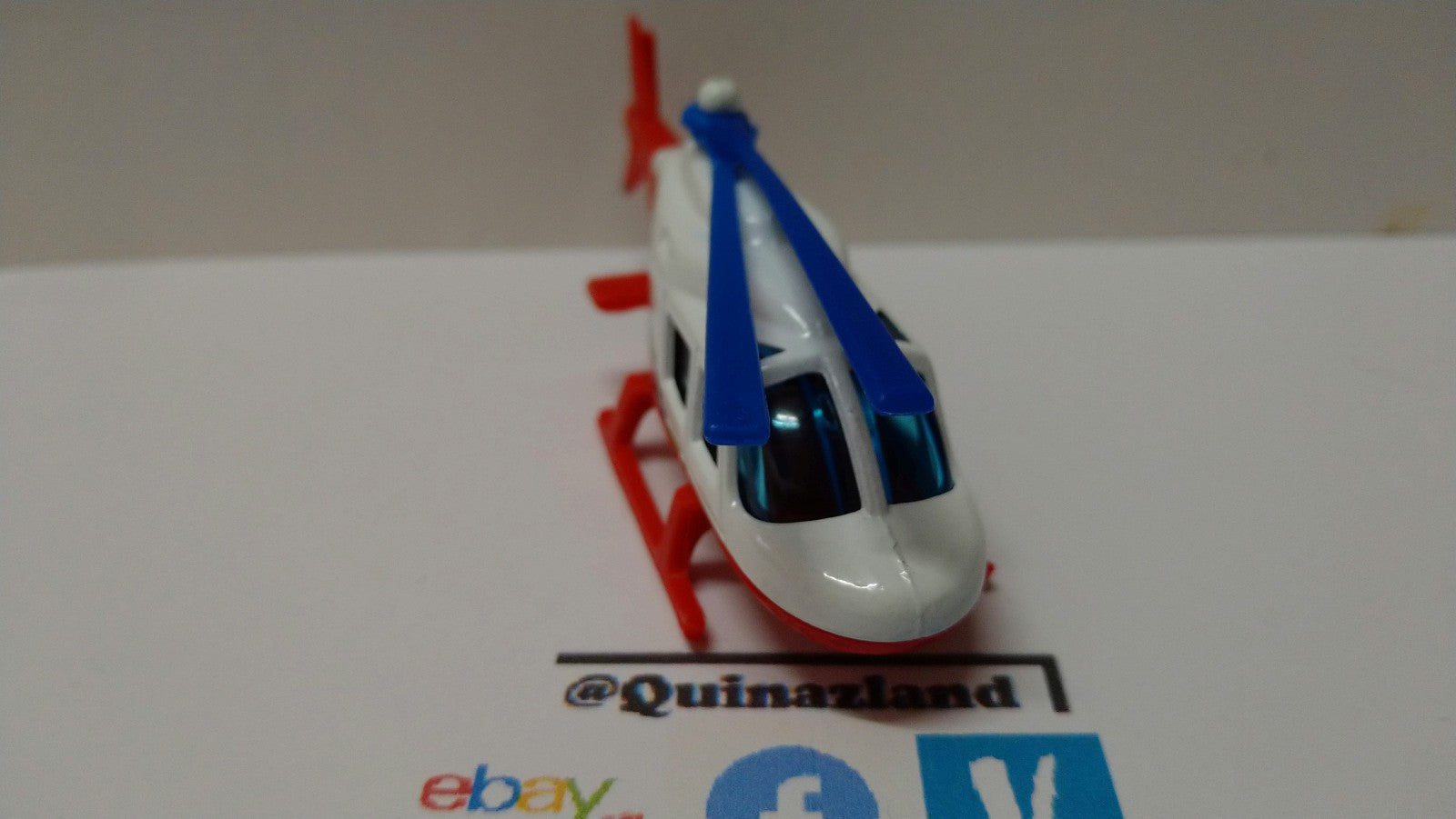 Hot Wheels 2012 multipack Proposer chopper    (A25)
