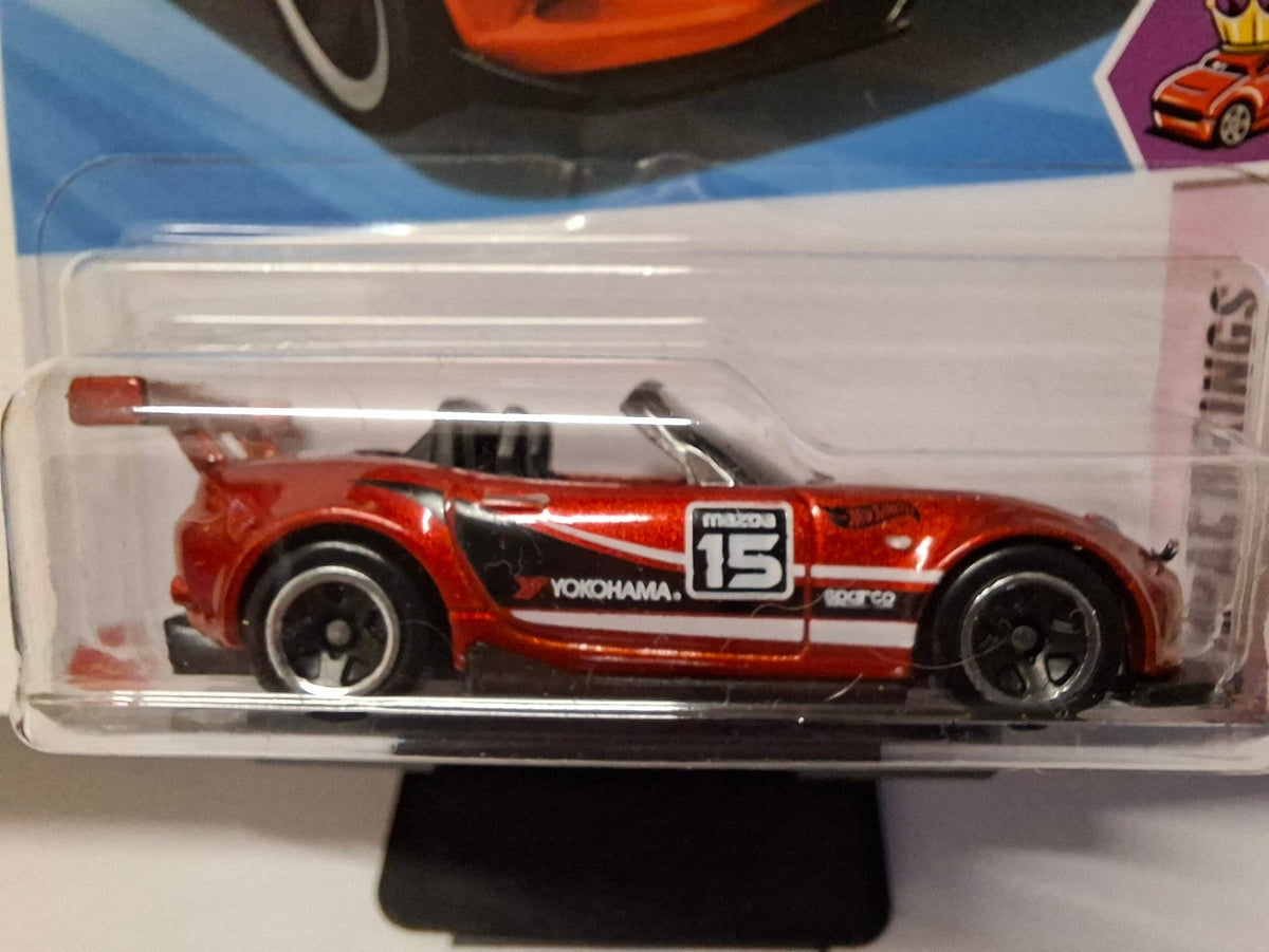 Hot Wheels '15 Mazda mx-5 miata    2025-080 (NP15)