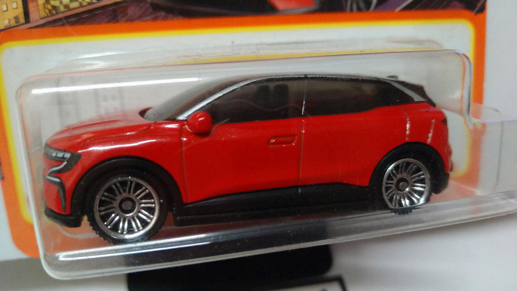 Matchbox 2022 renault megane 2023-100 (NP13)