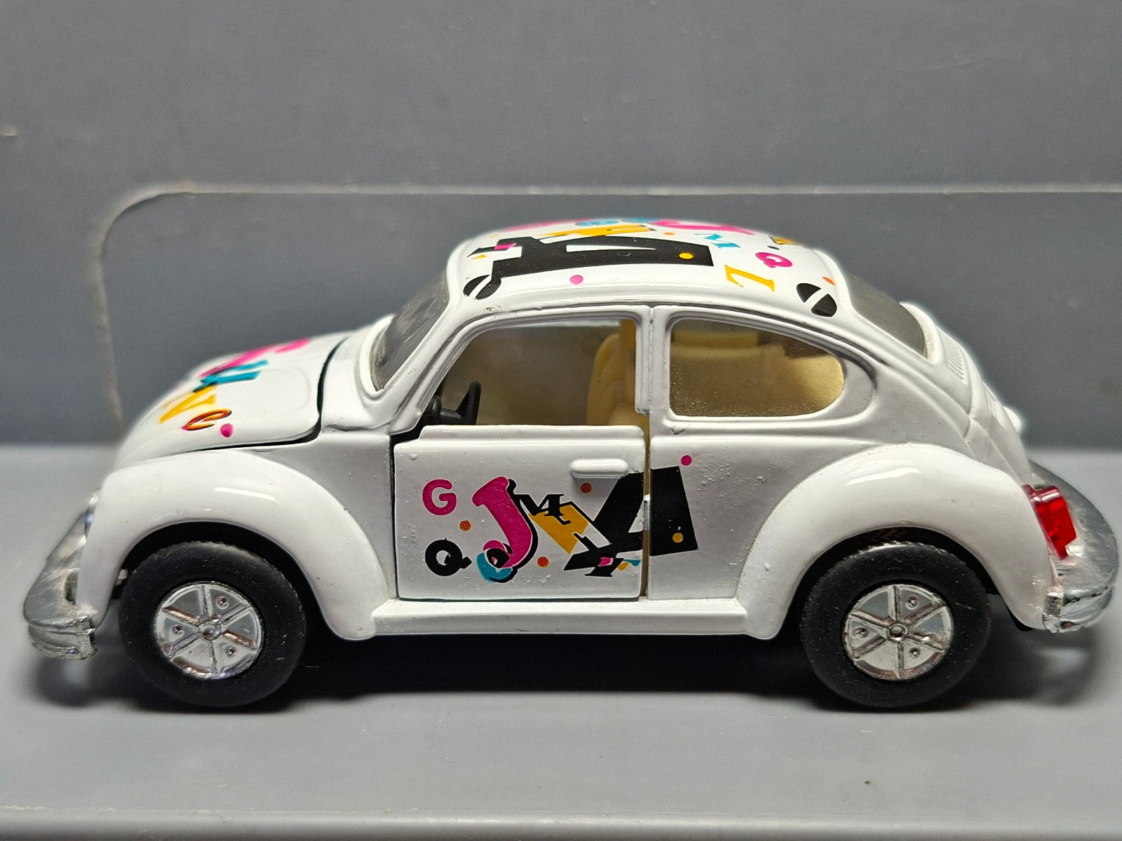 Voiture Volkswagen Beetle  (NP03)