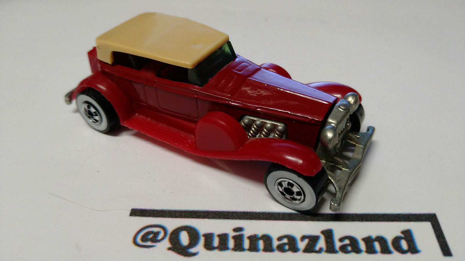 Hot Wheels 31 doozie 1989 classics (A01)