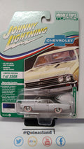 Johnny Lightning Muscle Car USA 1967 Chevy Chevelle SS Chase White (NG64)