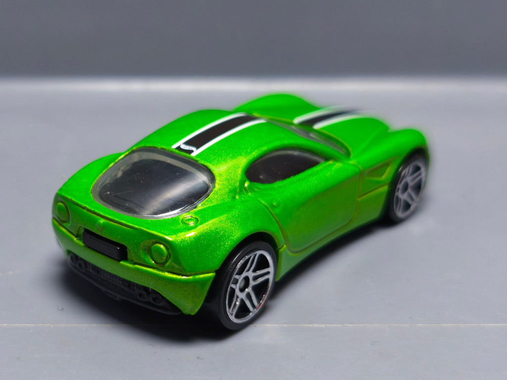 Hot Wheels 2016 multipack  Alfa romeo 8c   (A04)