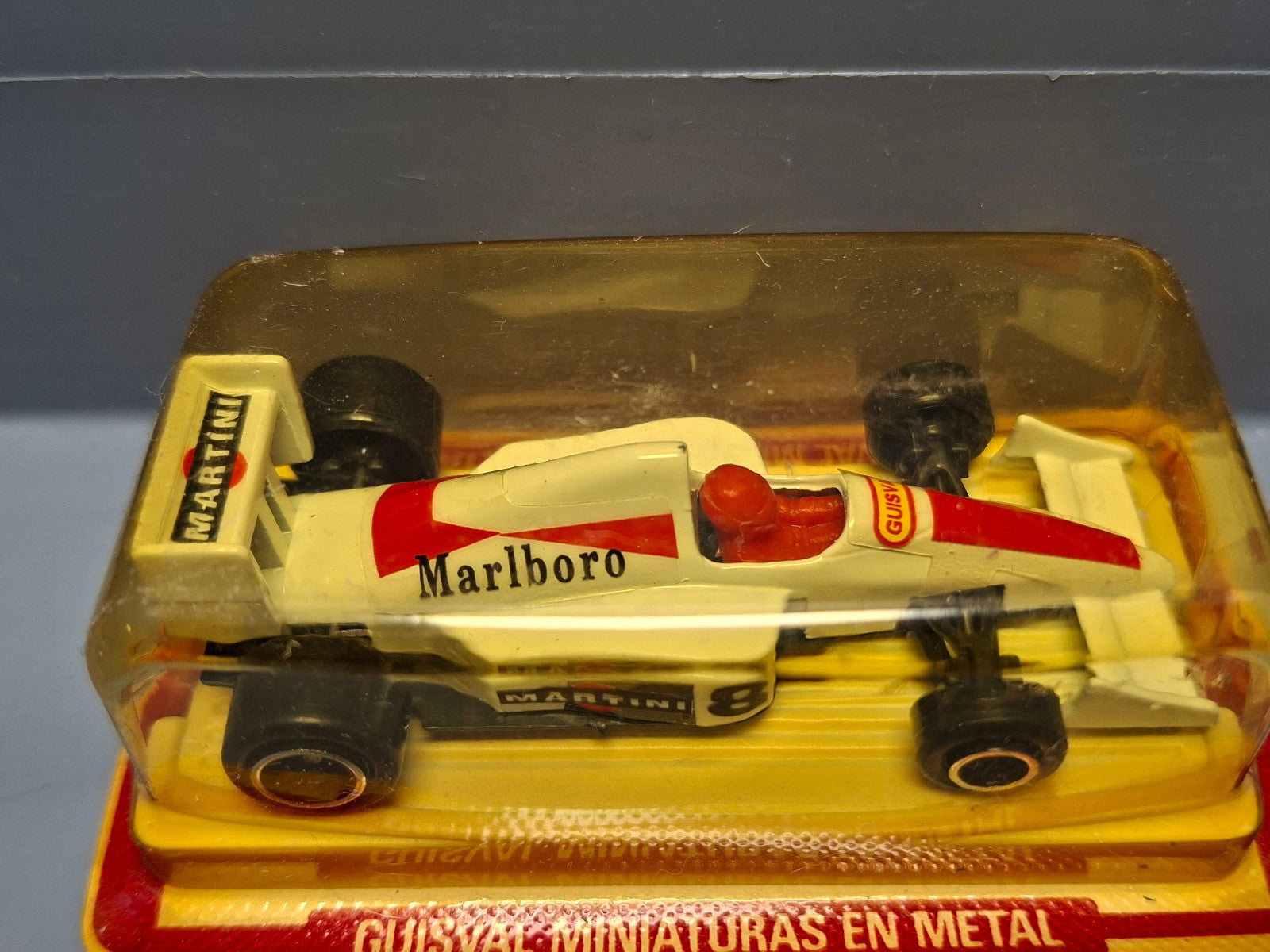 Guisval McLaren Honda MP 4/5  (CP12)