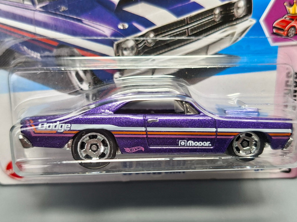 Hot Wheels '68 Dodge Dart   2025-129  (NP02)