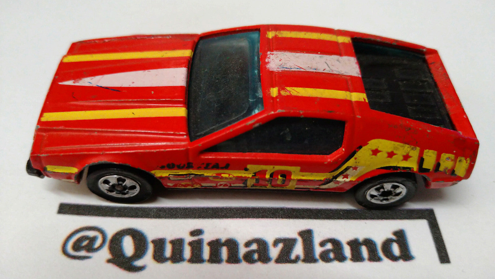 Hot Wheels 1981 intérieur noir  Turismo malaysia    (A24)