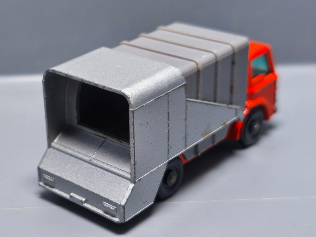 Matchbox lesney  Ford refuse truck   (A18)