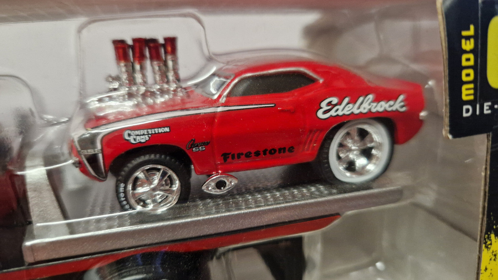 Maisto Muscle Machines 1966 Chevrolet C60 Flatbed & 1969 Camaro SS  (C6)
