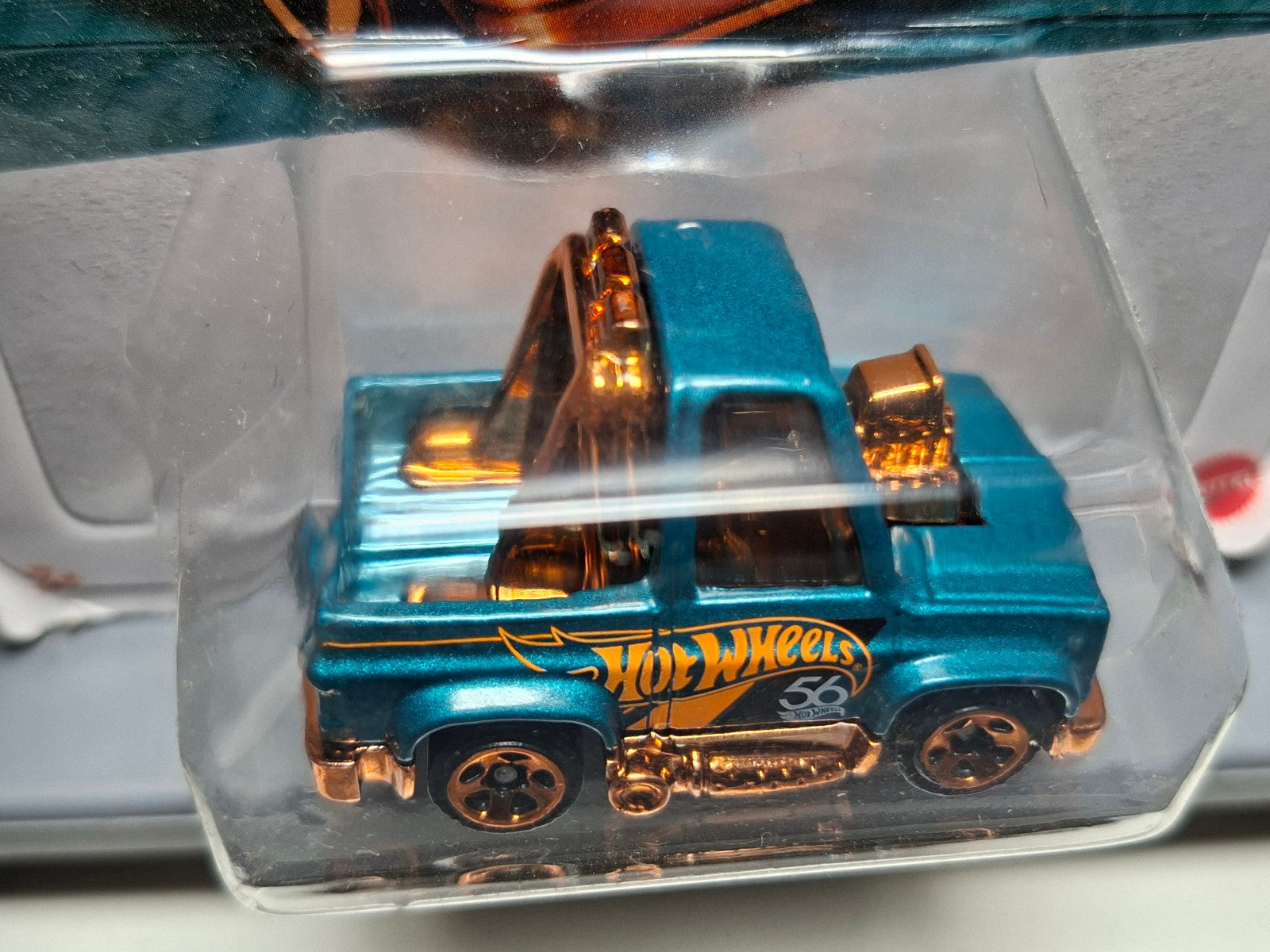 Hot Wheels 2024 56th anniversary  Toon'd '83 chevy silverado   (CP14)