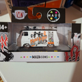 M2 Machines Auto-Thentics R99 1965 Ford Econoline Delivery Van  (NP49)
