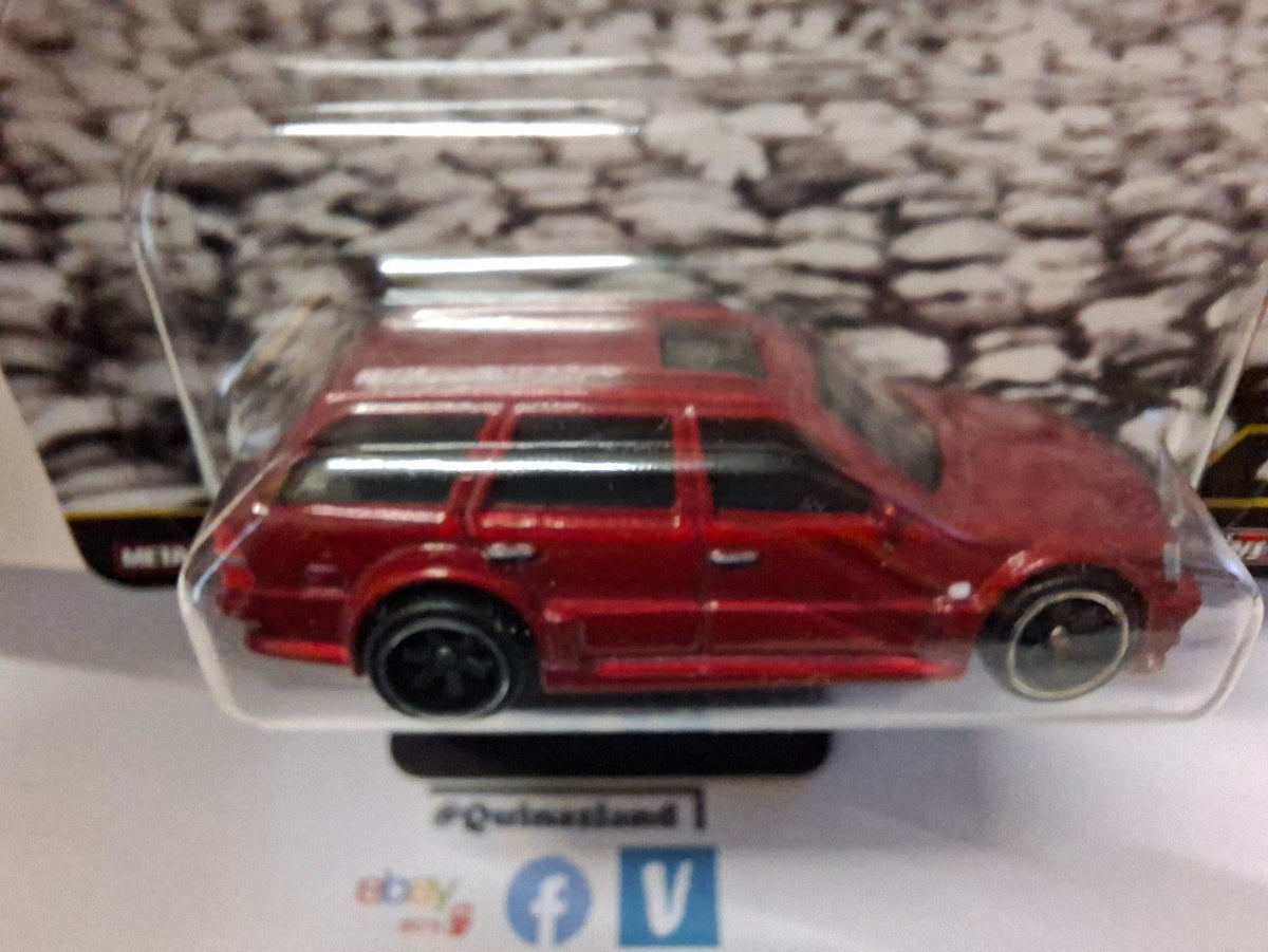 Hot Wheels  Fast Wagons Mercedes-Benz E 36 AMG (NG65)
