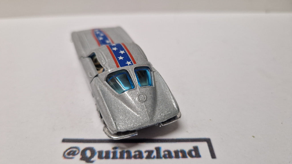 Yatming  Road tough 63 corvette   (A30)