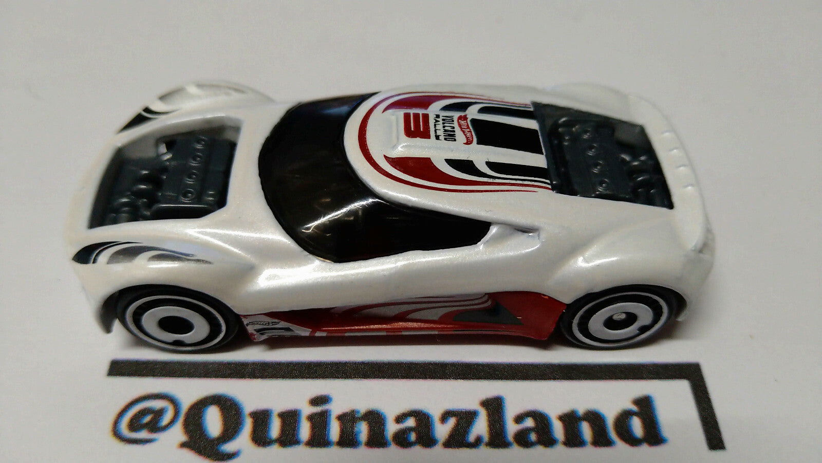 Hot Wheels Mystery Mitsubishi Double Shotz  (Cart)
