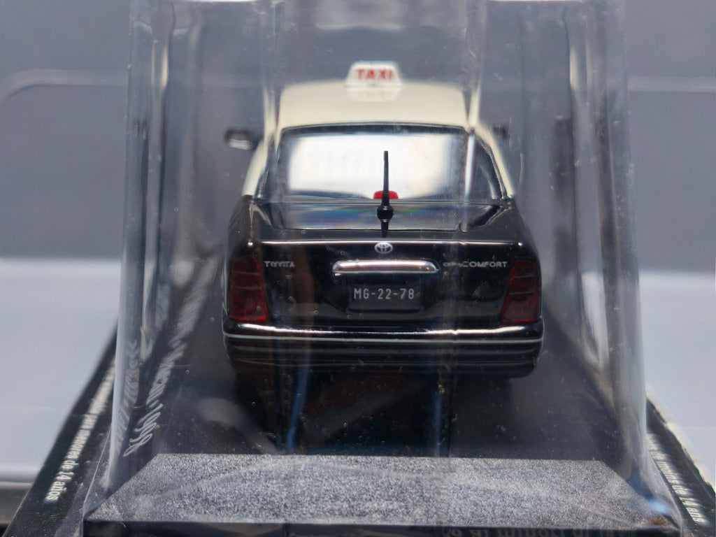 Altaya 1/43 Toyota crown  taxi macau 1998 (NP17)