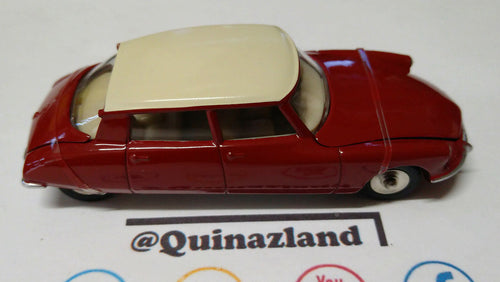 Dinky Toys Citroën DS 19 1/43 (NG54)