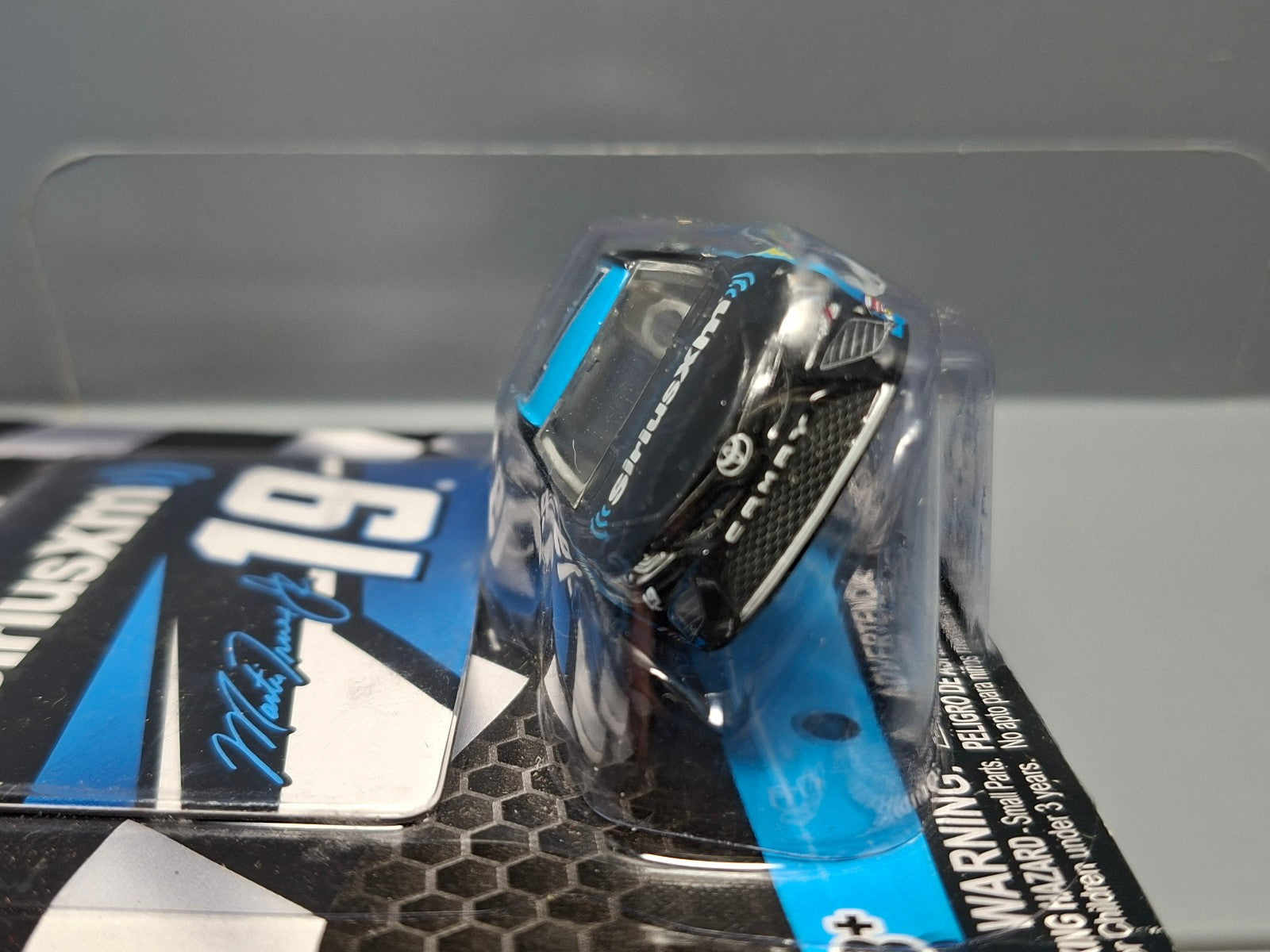 Lionel Racing 2019 wave 8 Toyota Camry Martin Truex junior Sirius XM    (NG19)