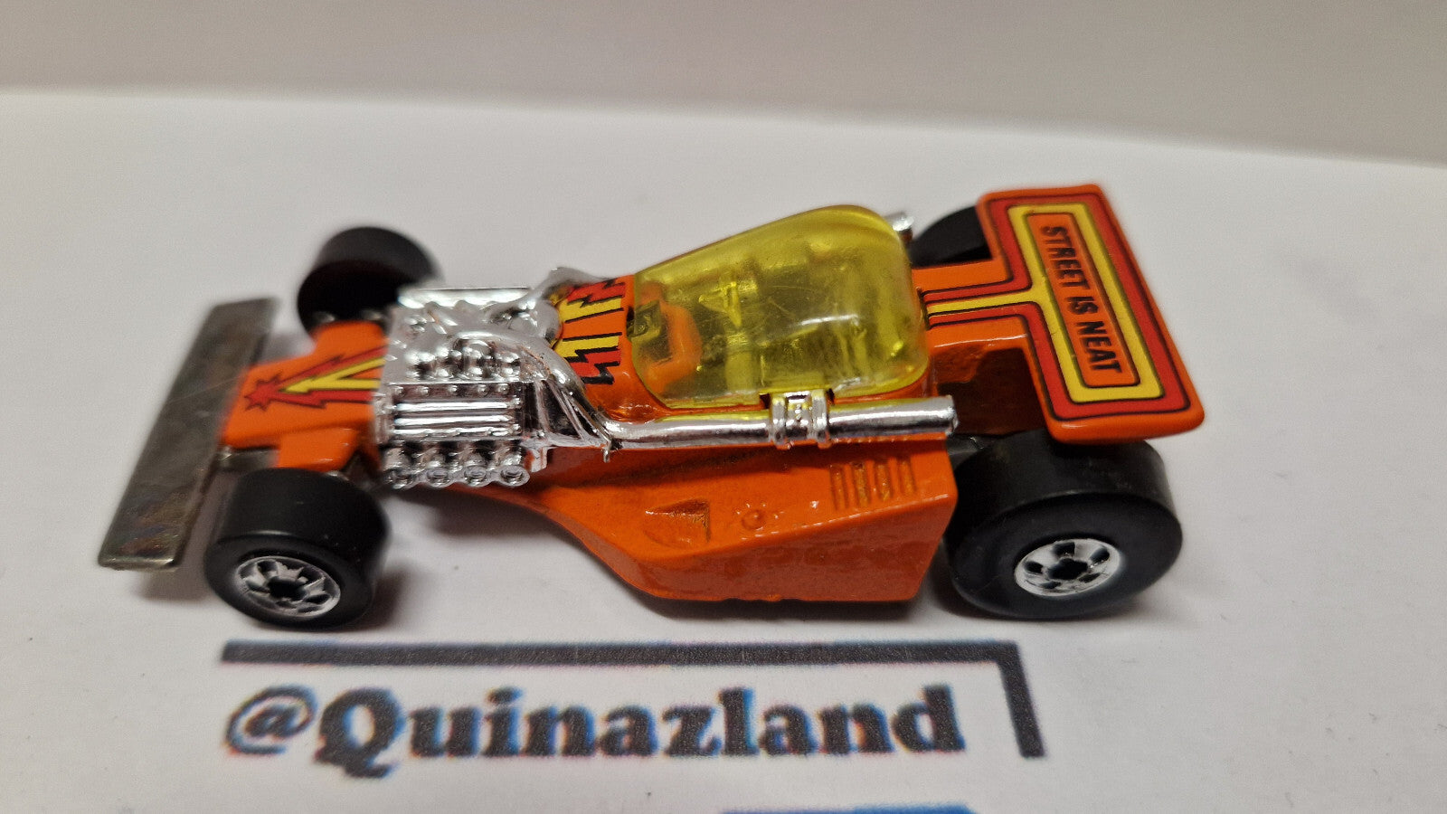 Hot Wheels 1982 Hong Kong  Land lord   (A28)