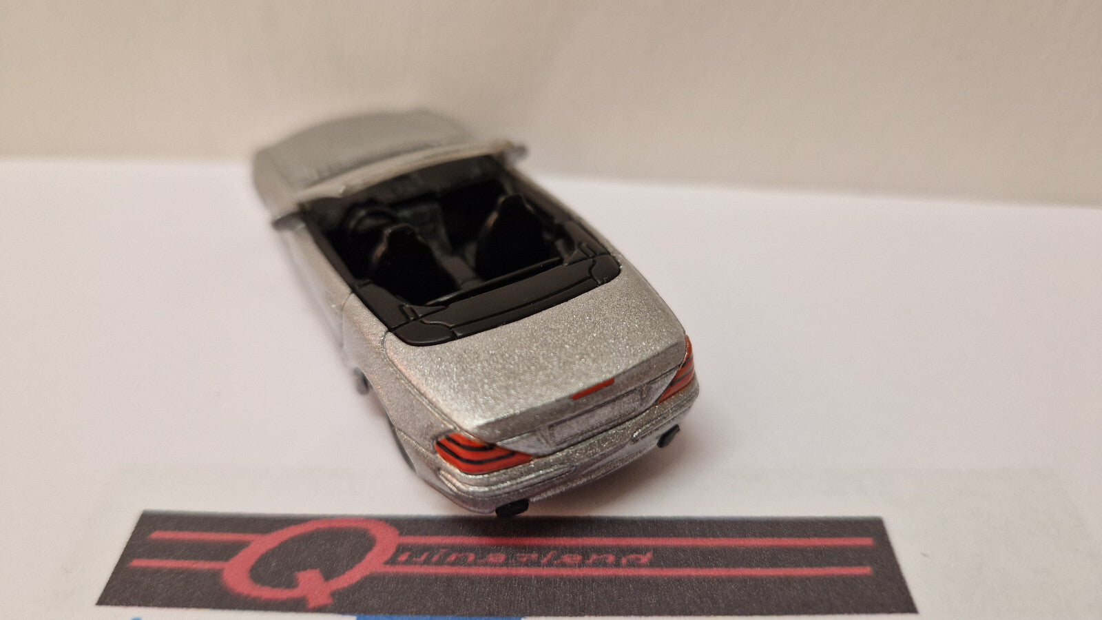 Hot Wheels 2004 affinity Mercedes SL55  (A15)