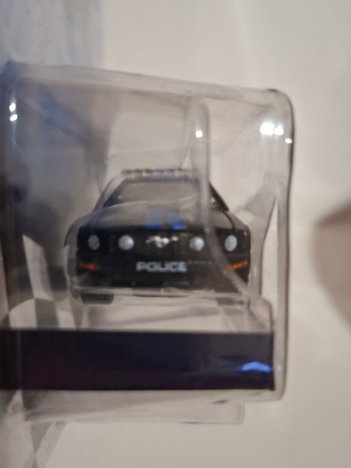 Greenlight 2009 Ford Mustang GT Edmonton Police Edmonton Alberta Canada  (NG55)