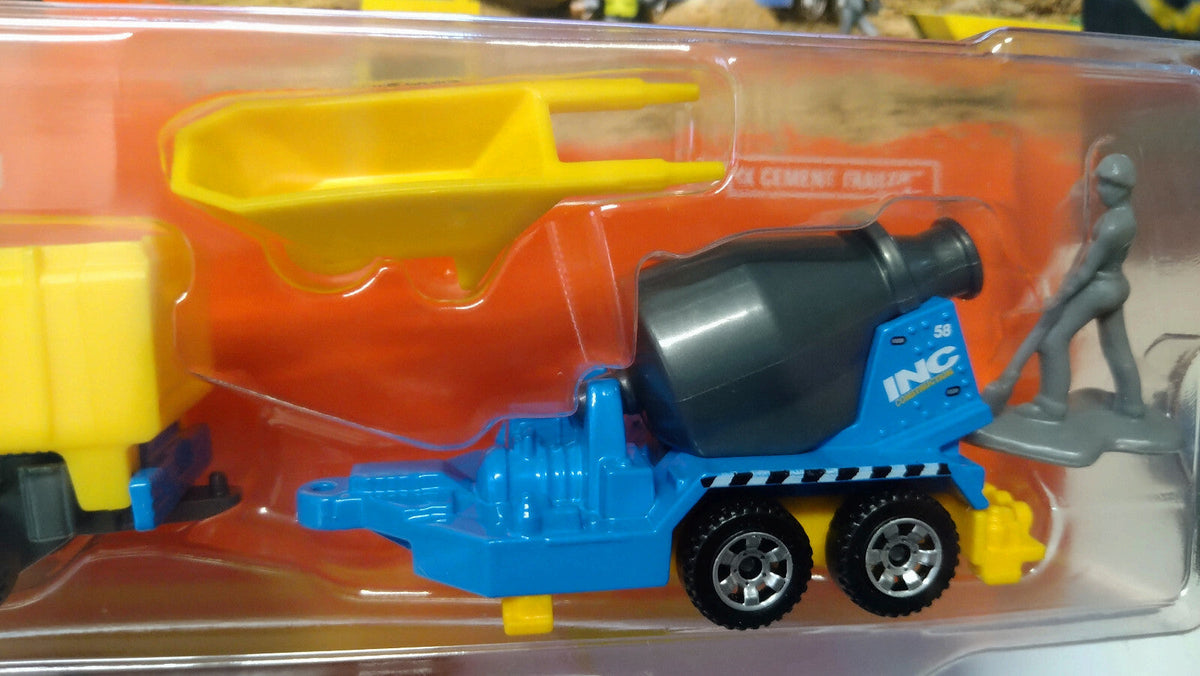 Matchbox Hitch & haul Tilt n tip et mbx cement trailer  (CT06)