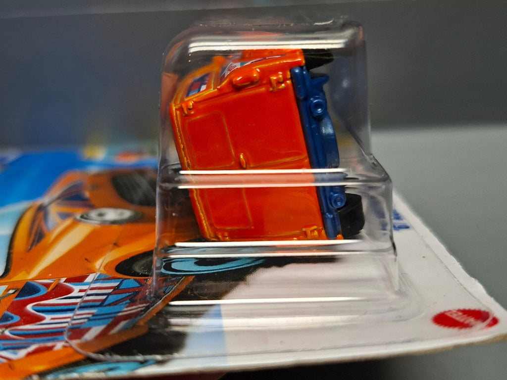 Hot Wheels '67 Austin Mini Van  2025-169 (NP01)