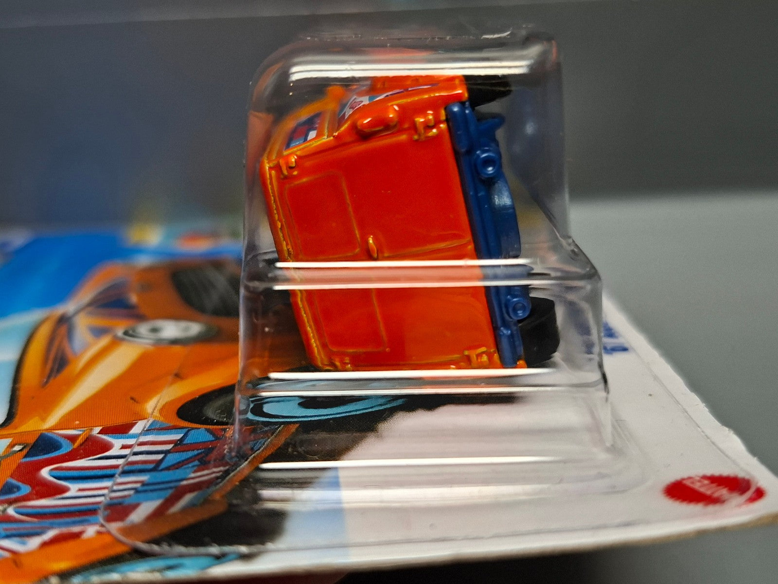 Hot Wheels '67 Austin Mini Van  2025-169 (NP01)