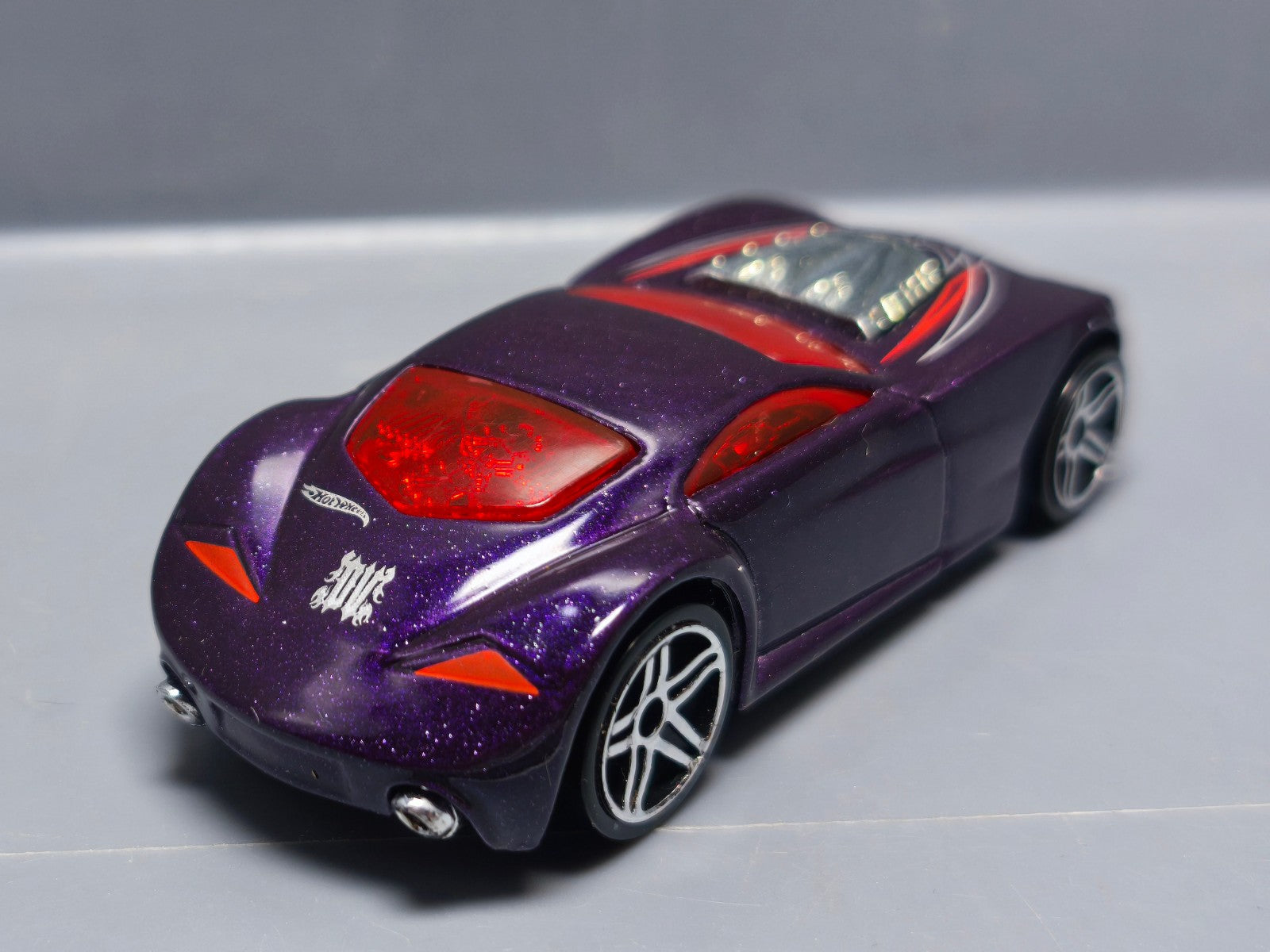 Hot Wheels Sir ominous 2004-059 (A04)