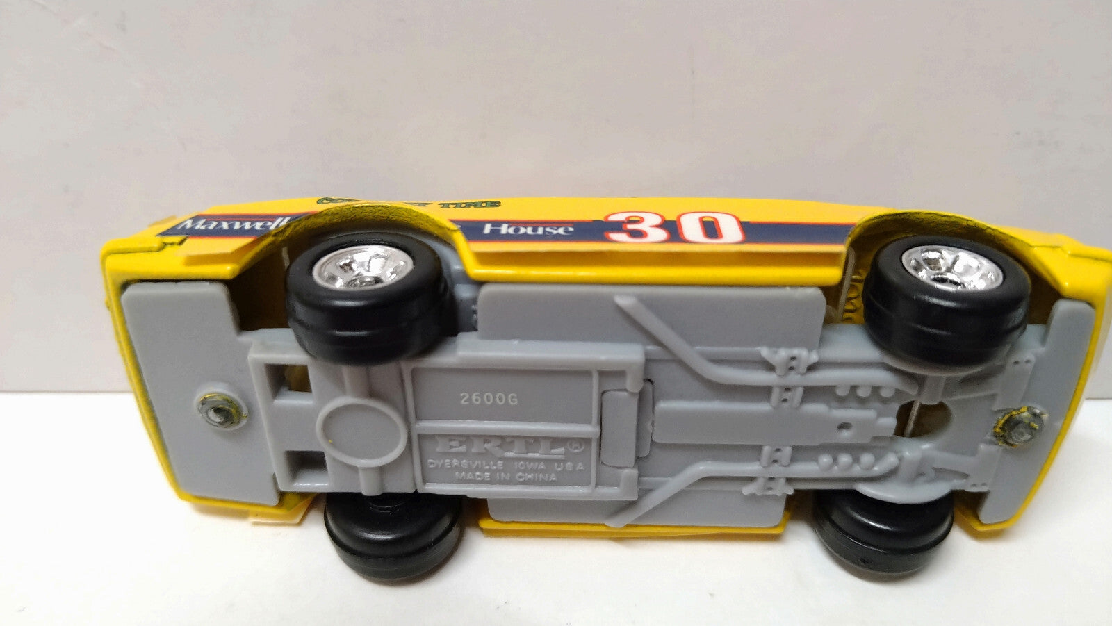 ERTL 1990 Nascar Ford thunderbird country time   (A10)