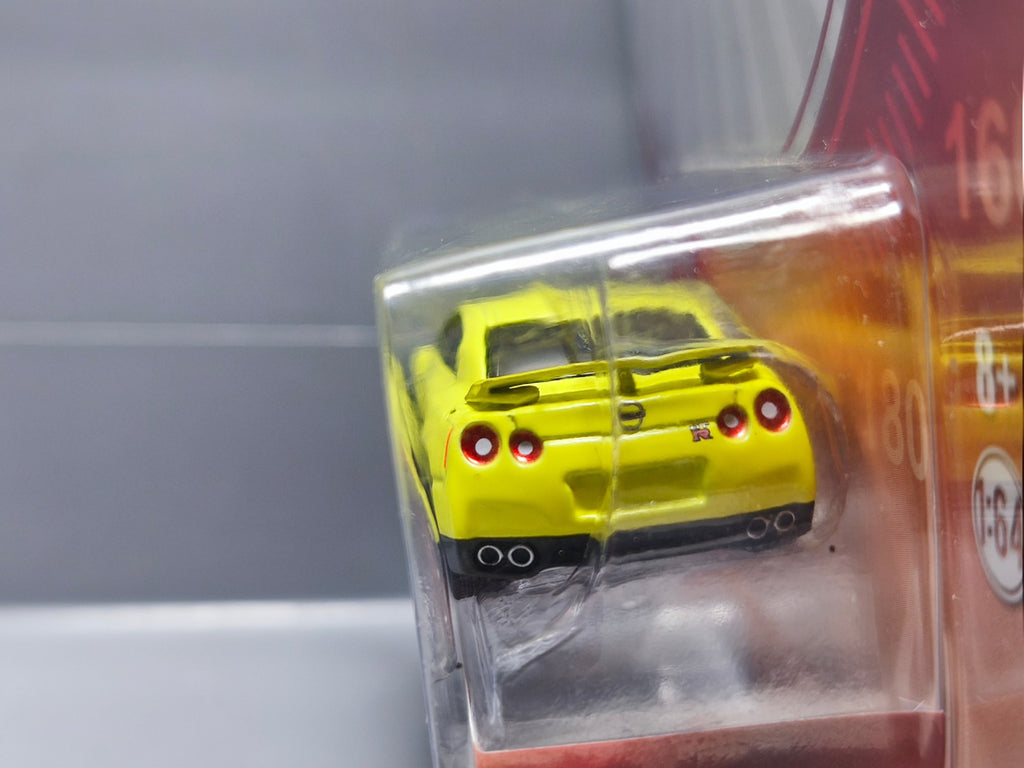 Greenlight Tokyo Torque 2016 Nissan GT-R (R36) (NG46)