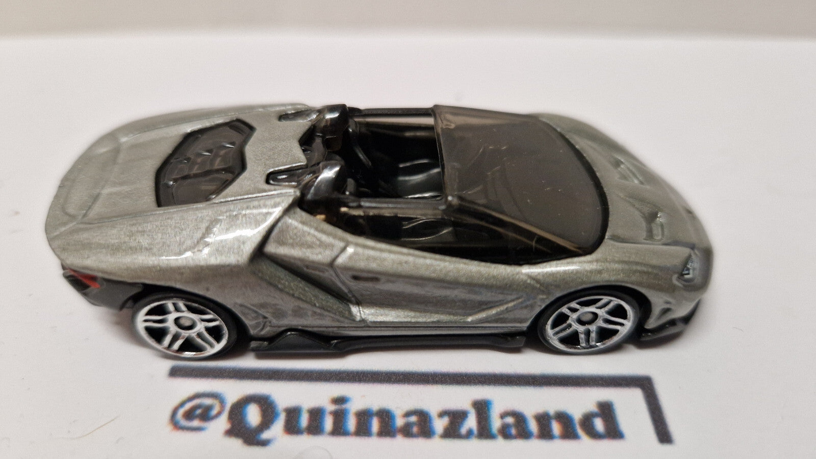 Hot Wheels '16 Lamborghini Centenario Roadster 2019-213  (A33)