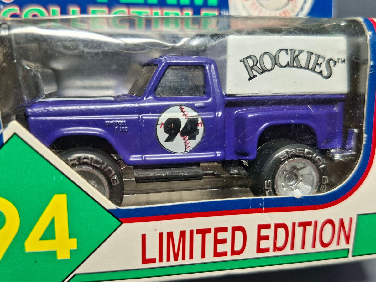 Matchbox Team Collectible 1994  Flareside pickup Colorado rockies   (CP13)