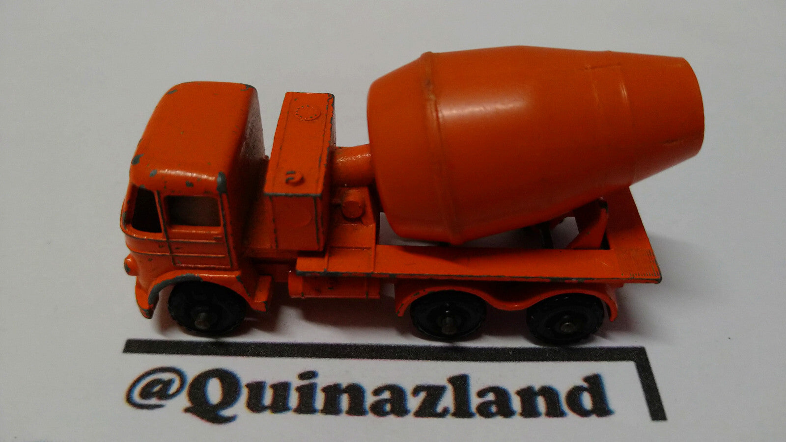 Matchbox lesney  Foden cement truck version roues noires   (A21)