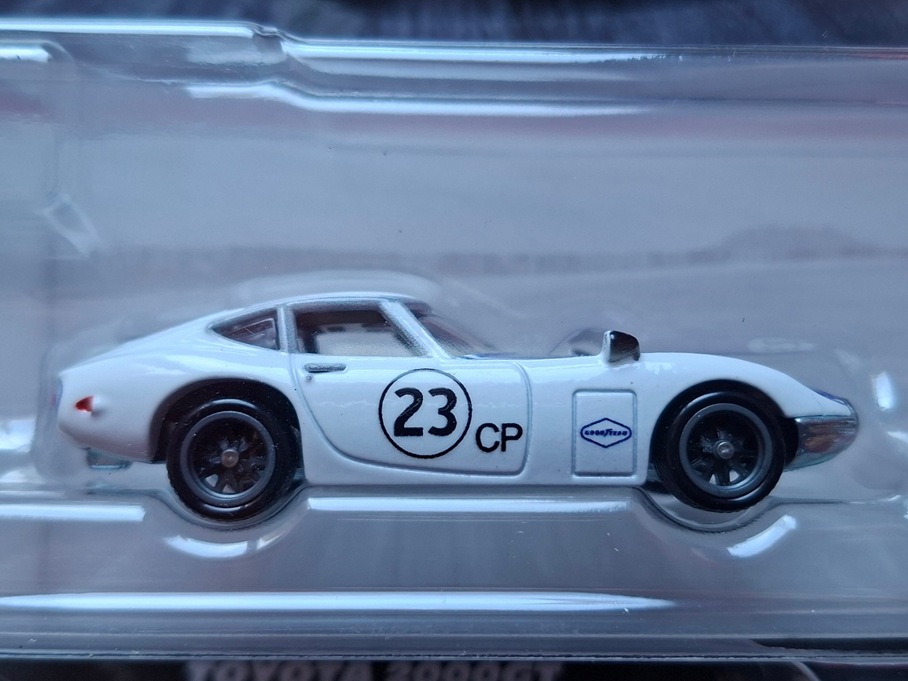 Hot Wheels  premium 2 pack Toyota 2000GT / Toyota Supra (CT12)