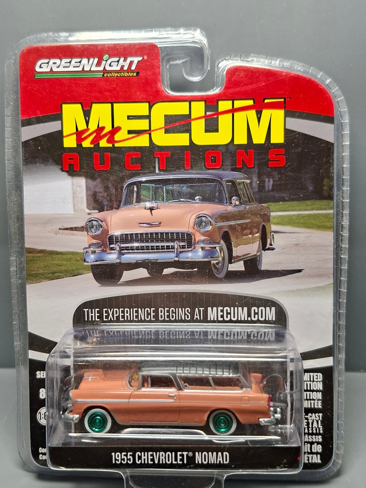 Greenlight Mecum Auctions 1955 Chevrolet Nomad Chase (NG35)