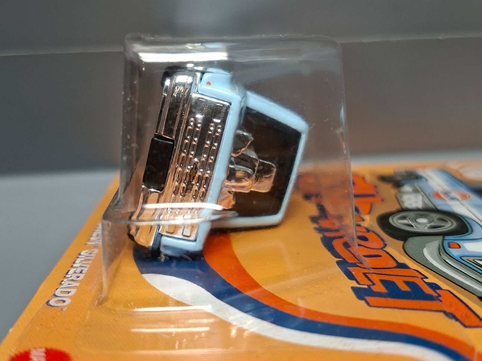 Hot Wheels 2025 Noppo Gulf racing Toon'd '83 Chevy silverado (CP19)