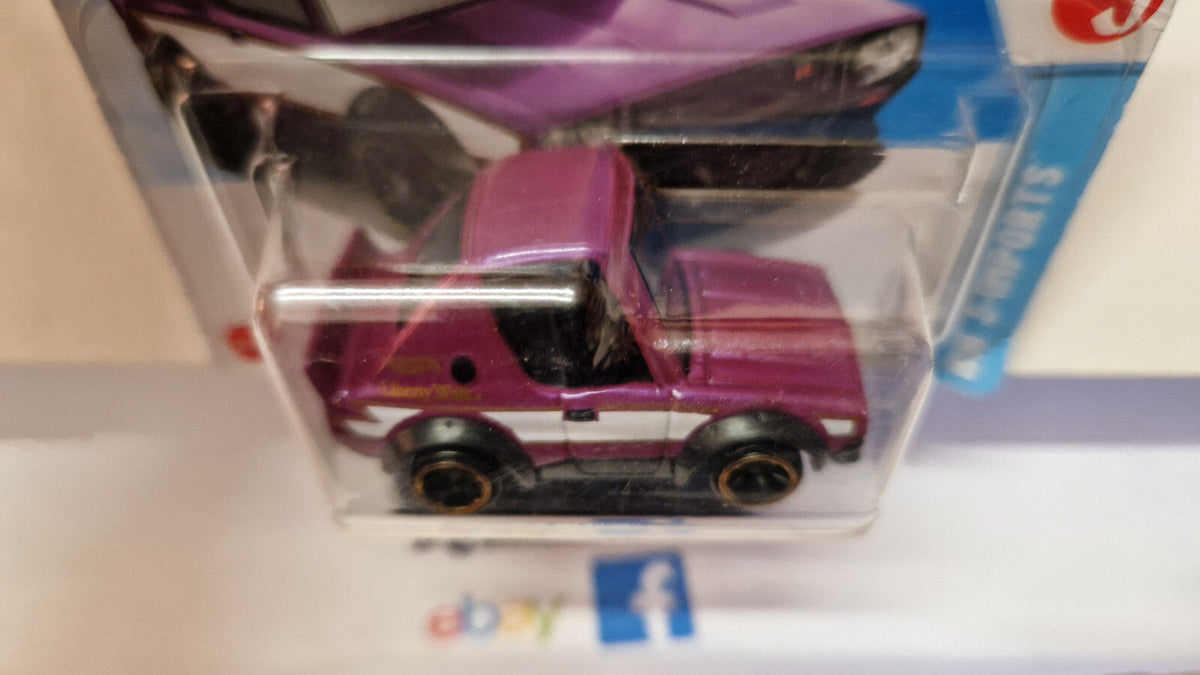 Hot Wheels Nissan Skyline 2000GT-R LBWK 2025-026 (NP32)