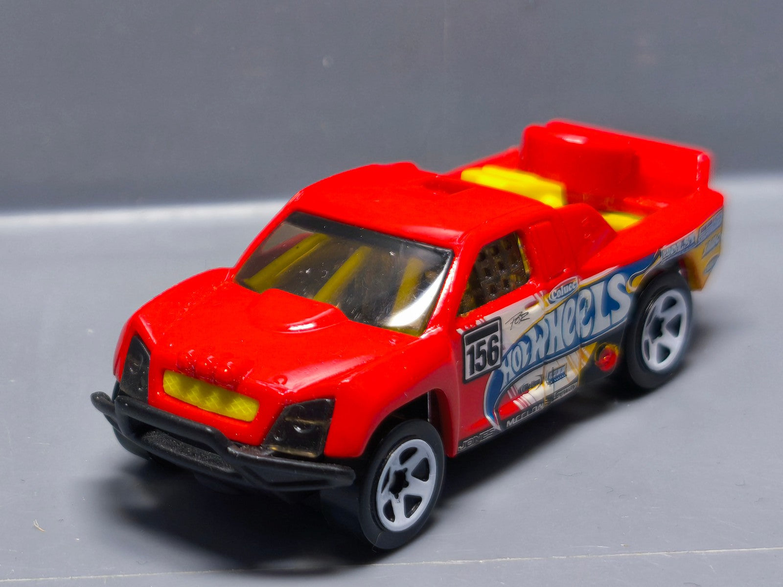 Hot Wheels Off track 2012 exclusive multipack     (A21)