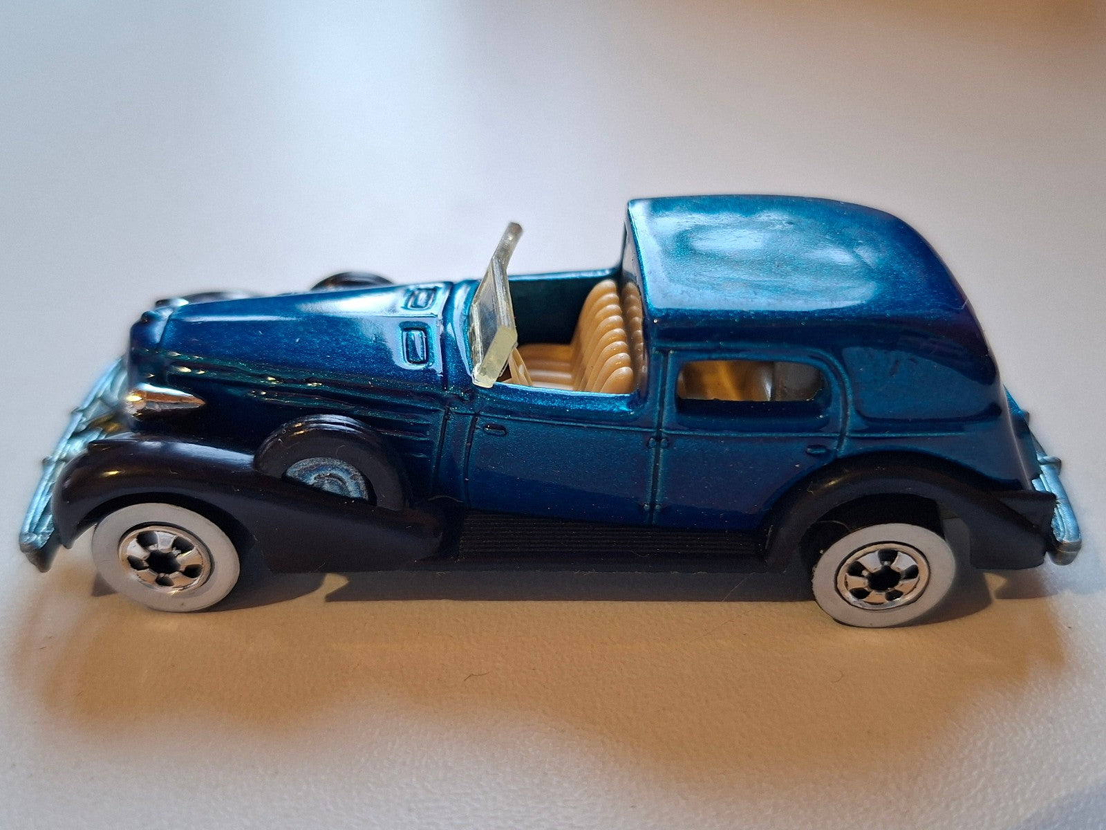 Hot Wheels 1989 Classics Classic caddy version WW (A08)