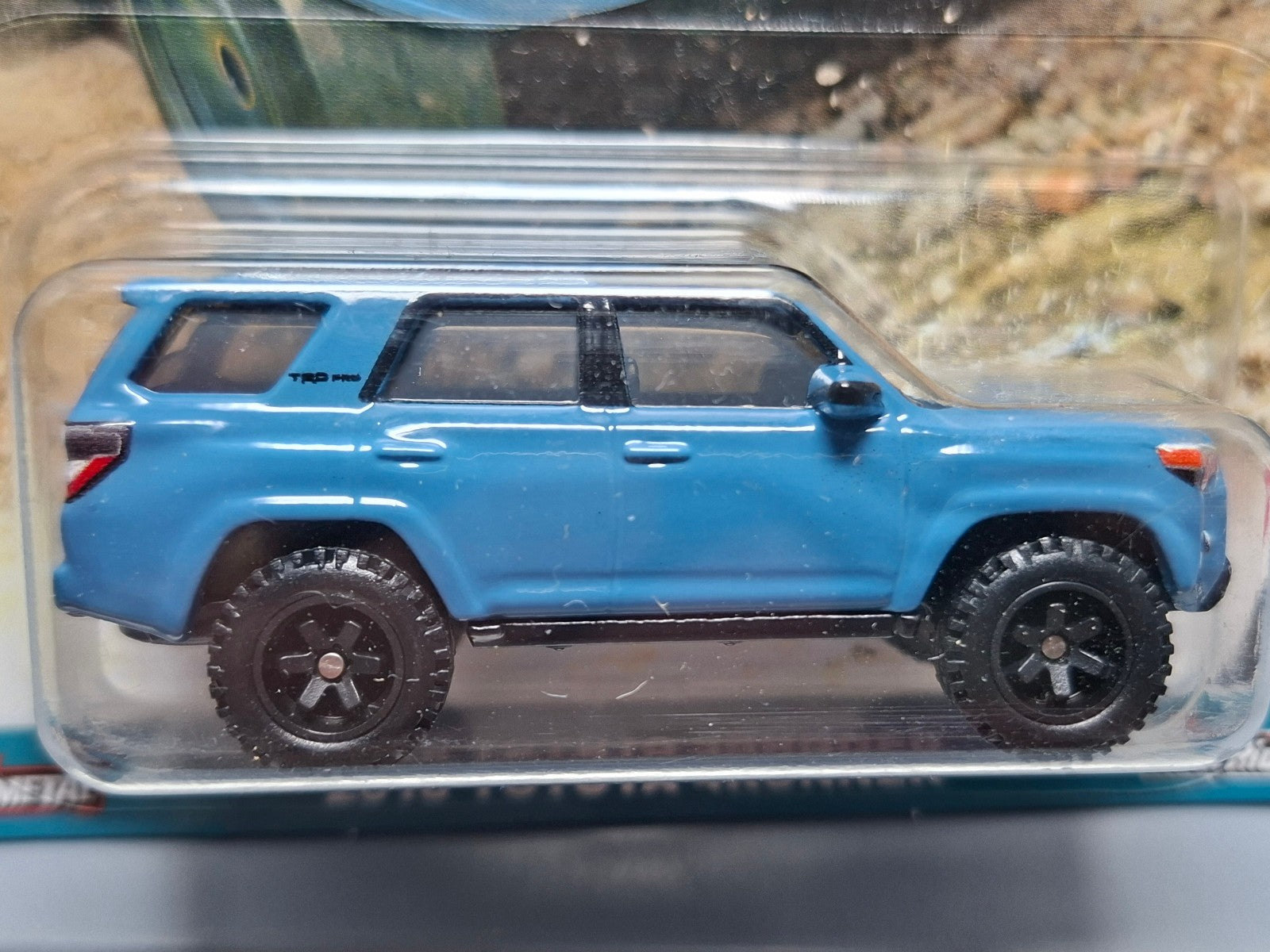 Hot Wheels 2023 off road  2018 Toyota 4runner   (NG36)